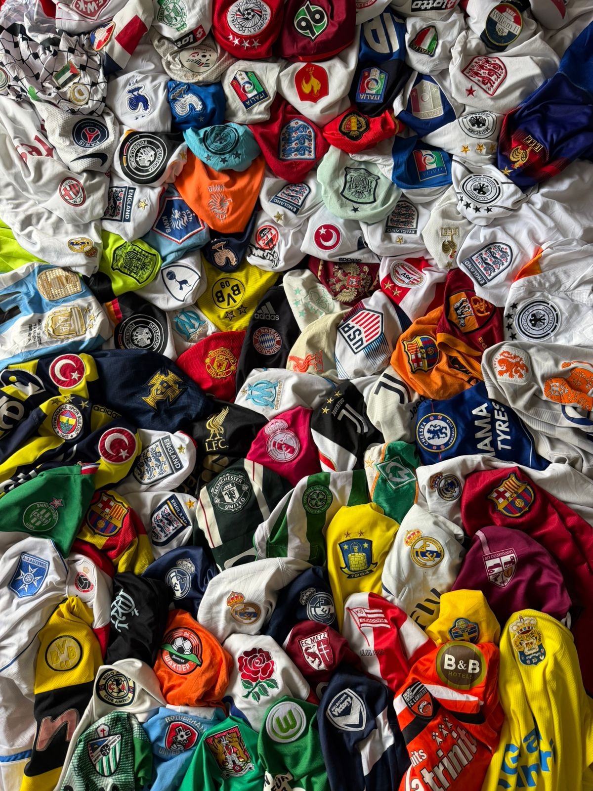 JERSEYS