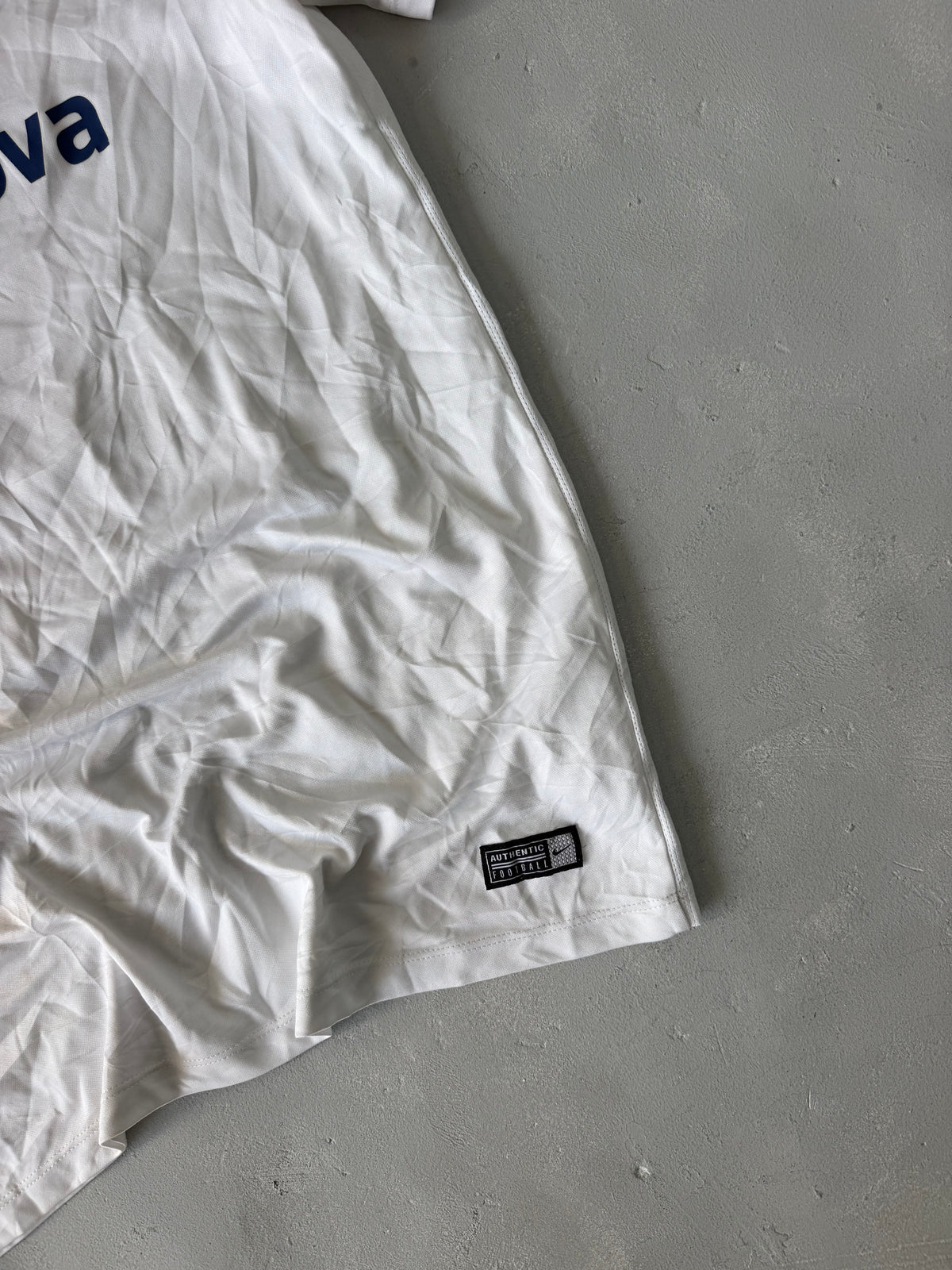 NIKE DRI FIT TEE - M