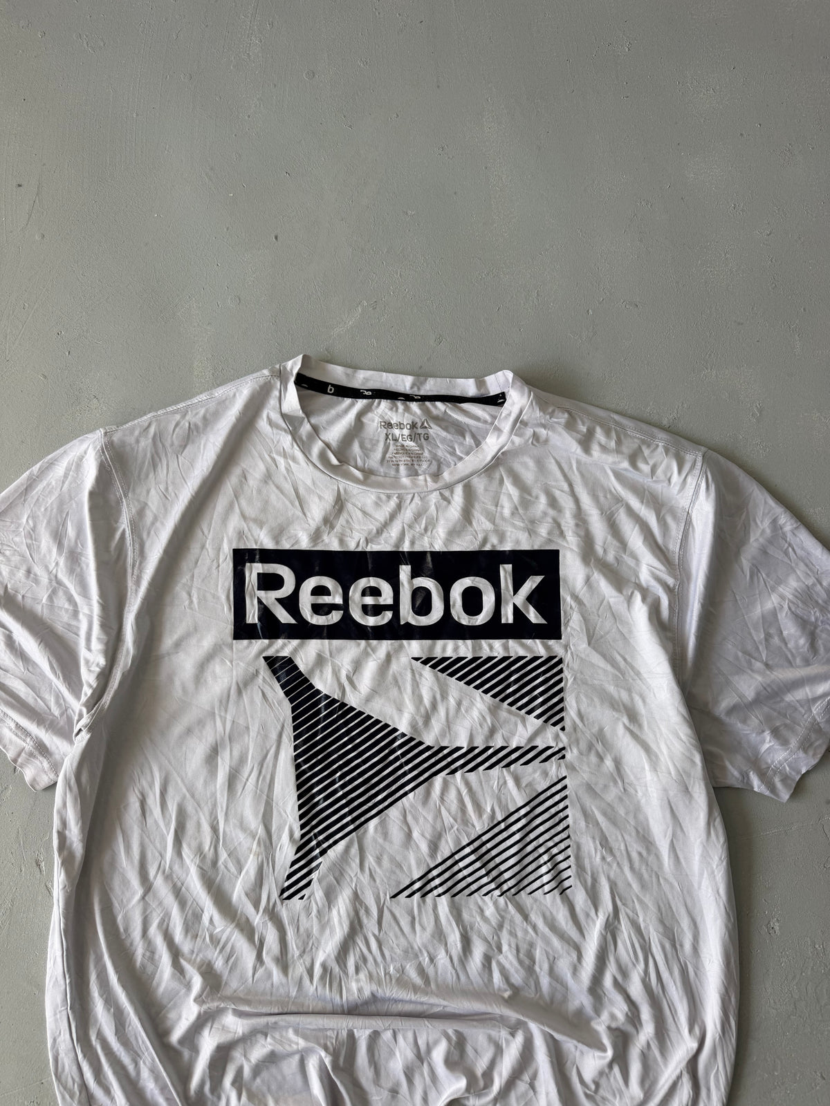 REEBOK DRI FIT TEE - XL