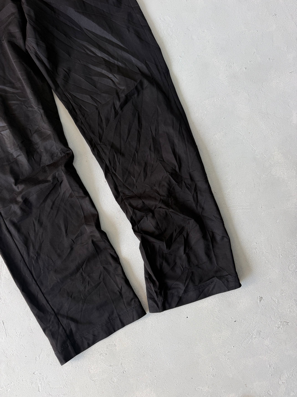 PUMA BAGGY TRACK PANT - M