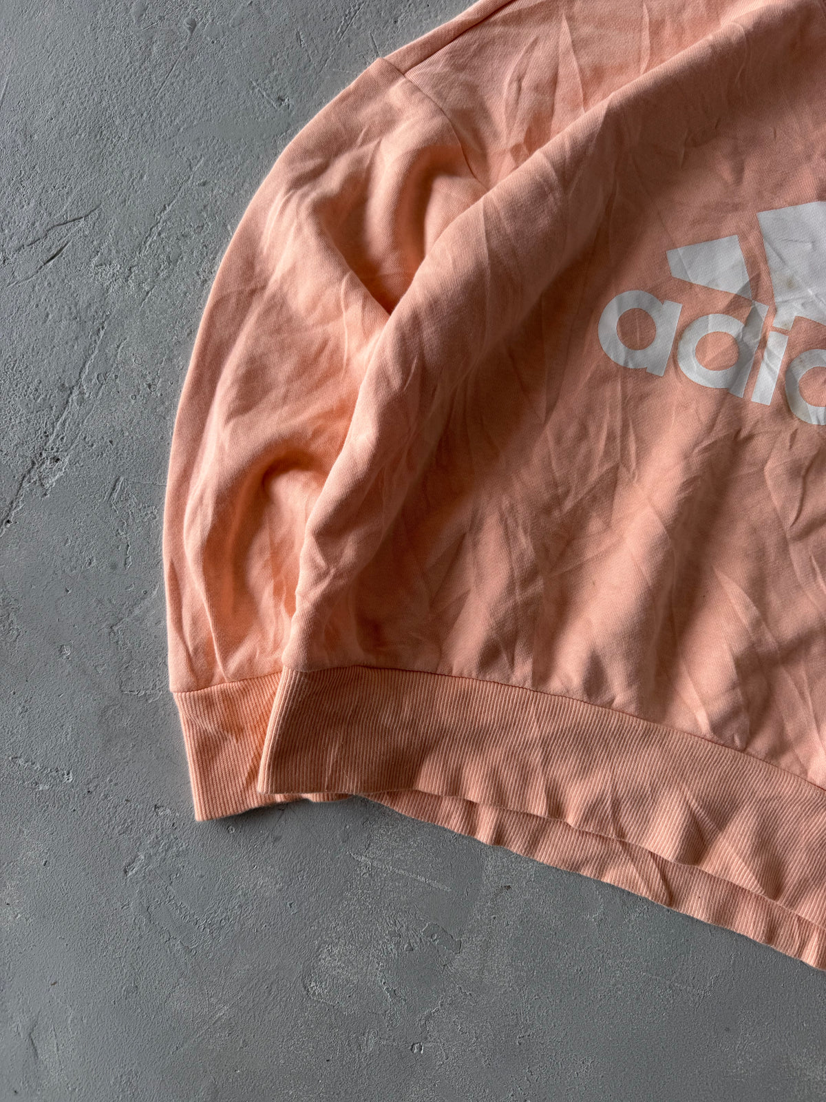 ADIDAS BIG LOGO SWEATSHIRT -