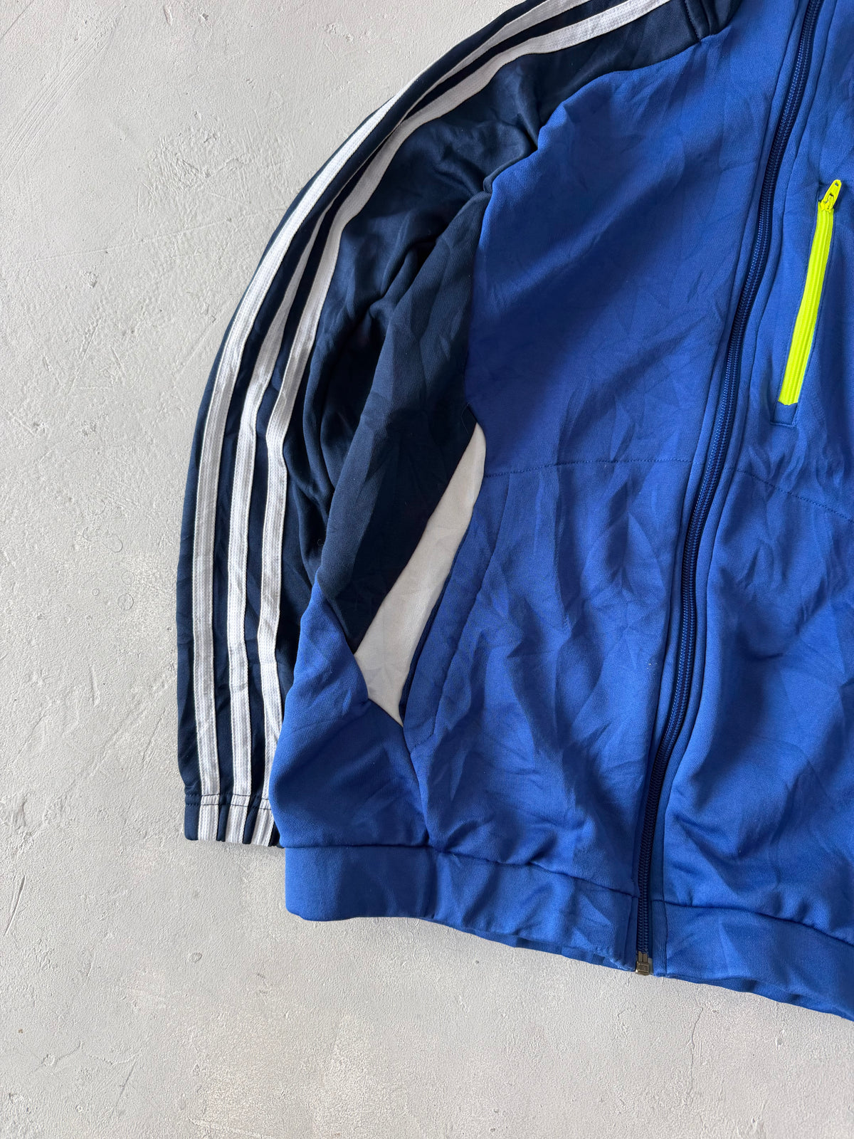 ADIDAS HOODED STRIPED JACKET - M