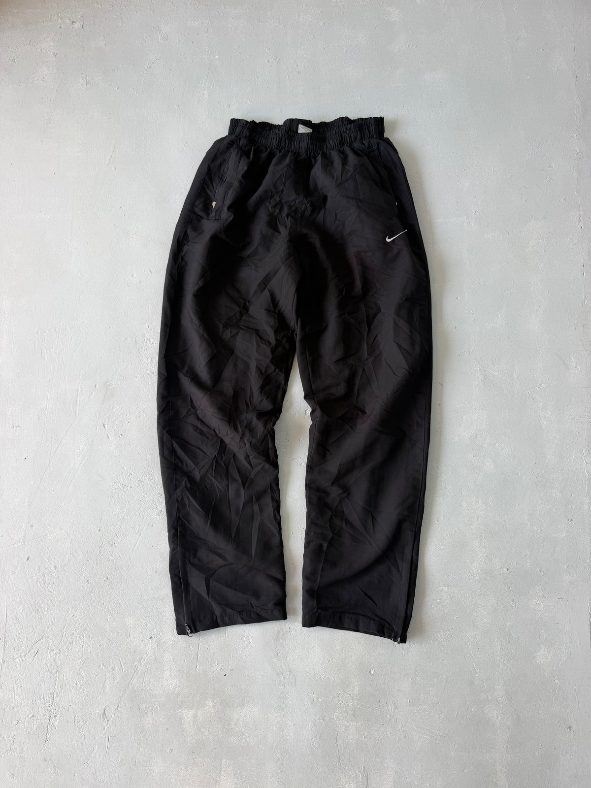 NIKE TRACK PANT - M