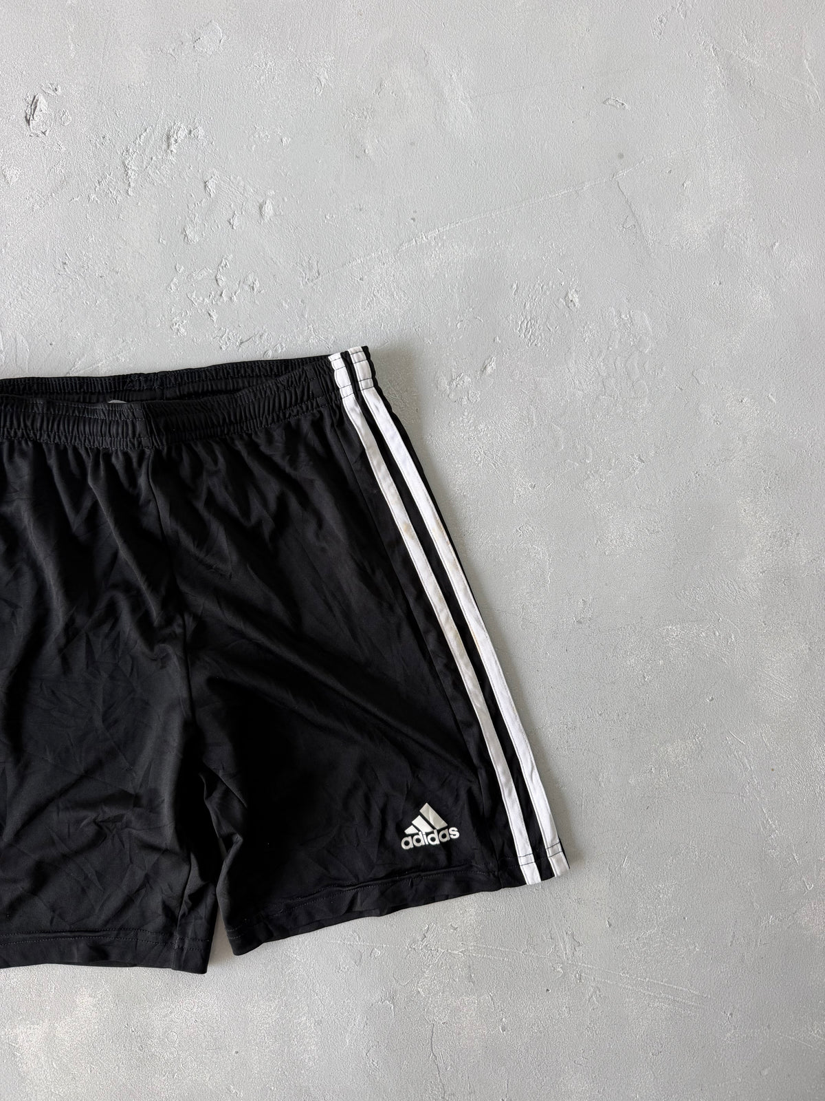 ADIDAS STRIPED SHORTS -