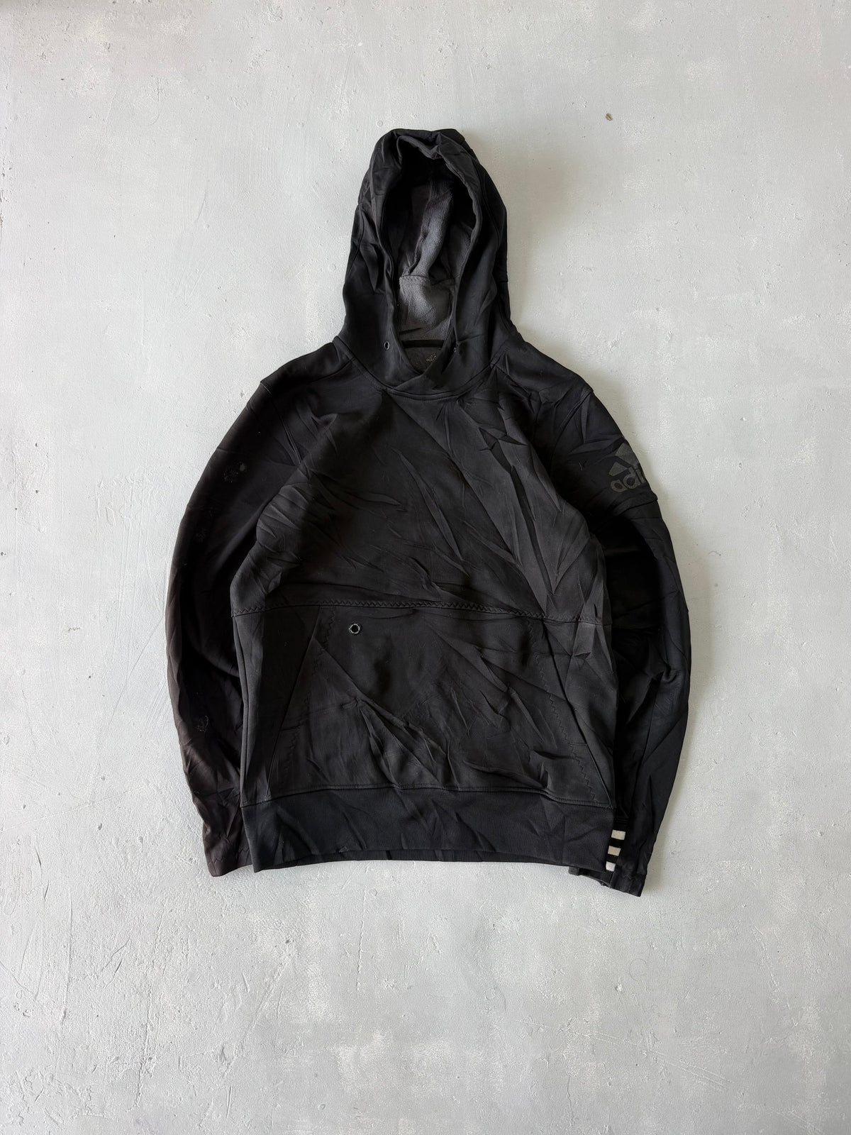 ADIDAS TECH HOODIE - M