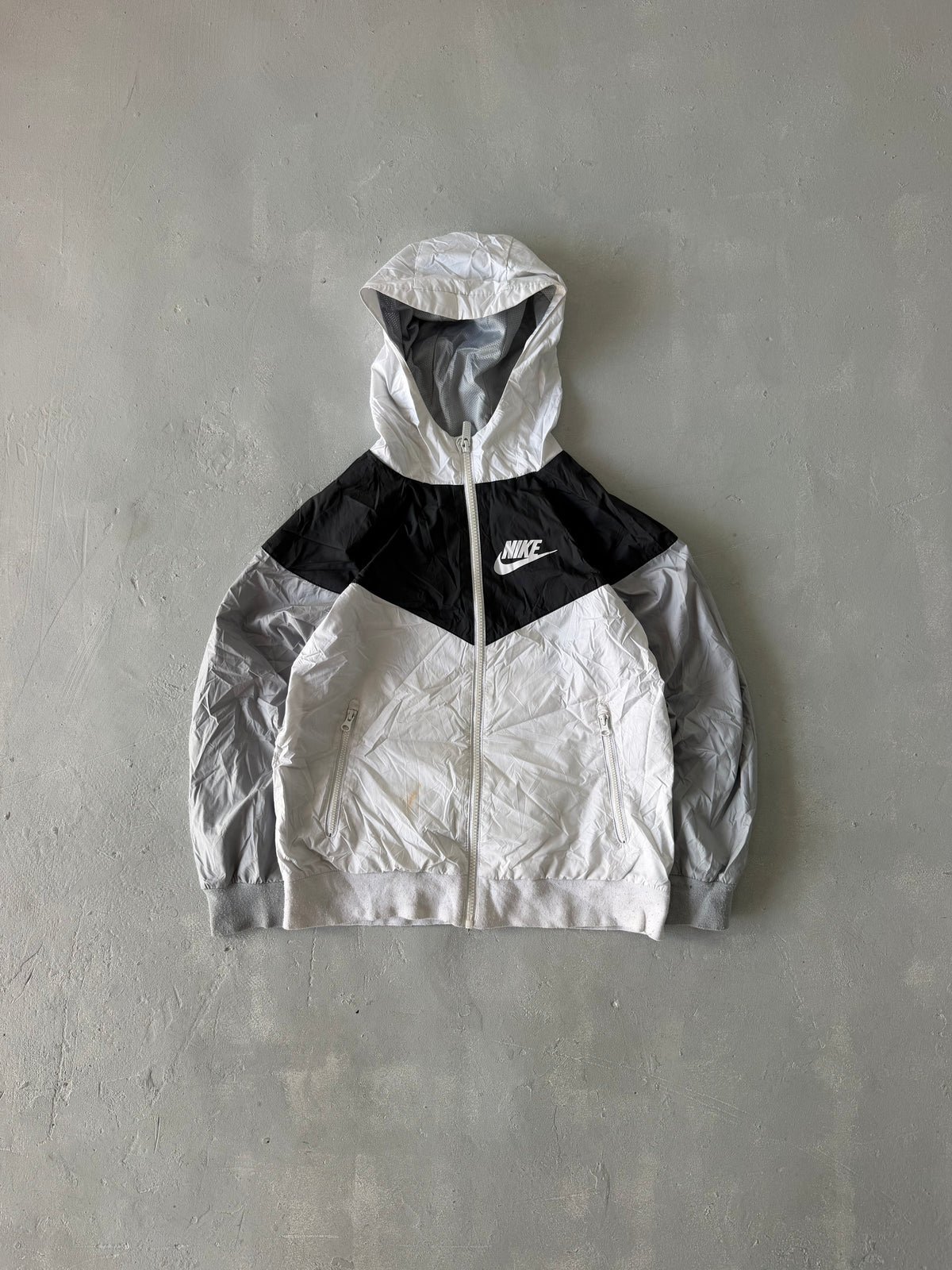 NIKE HOODED JACKET - XXS