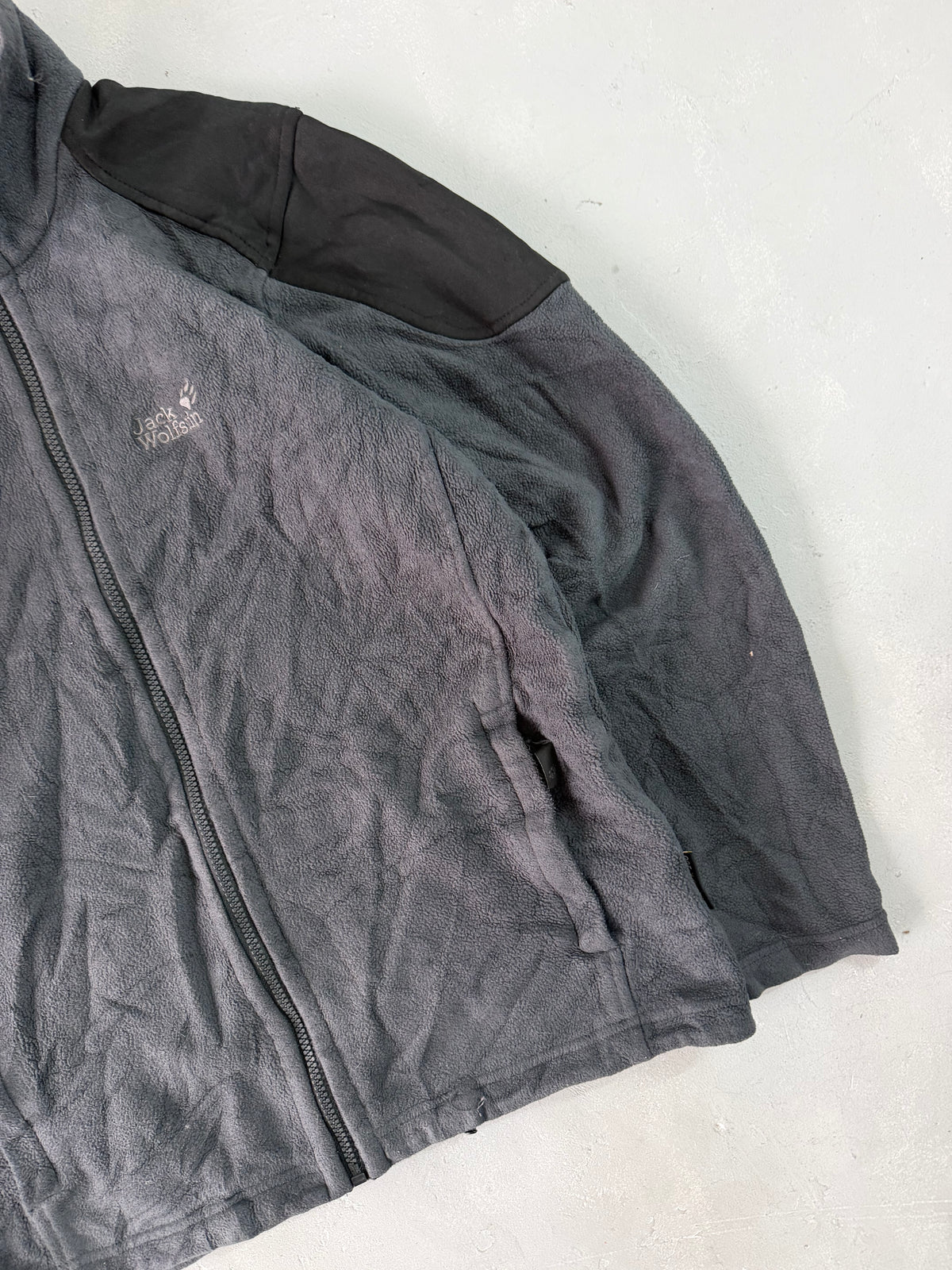 JACK WOLFSKIN FLEECE JACKET -  M