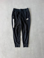 NIKE TECH PANT - S