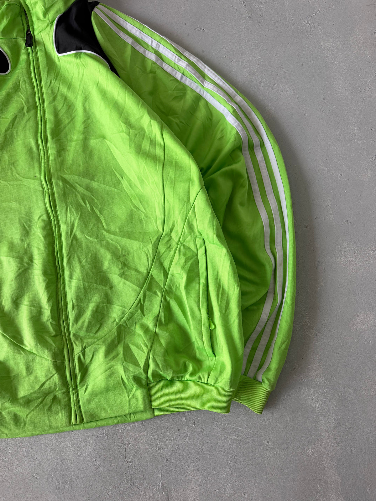 ADIDAS STRIPED JACKET - XL