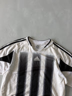 ADIDAS STRIPED TEE - L