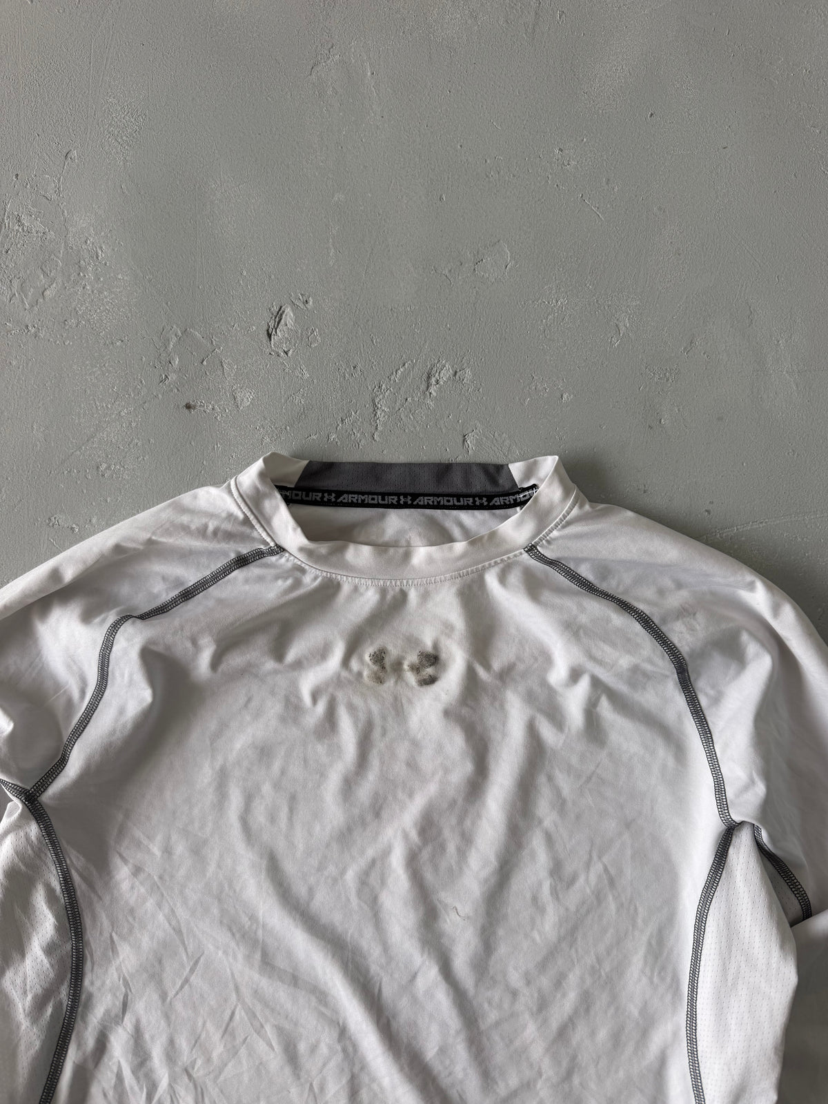 UNDER ARMOUR COMPRESSION TEE - L