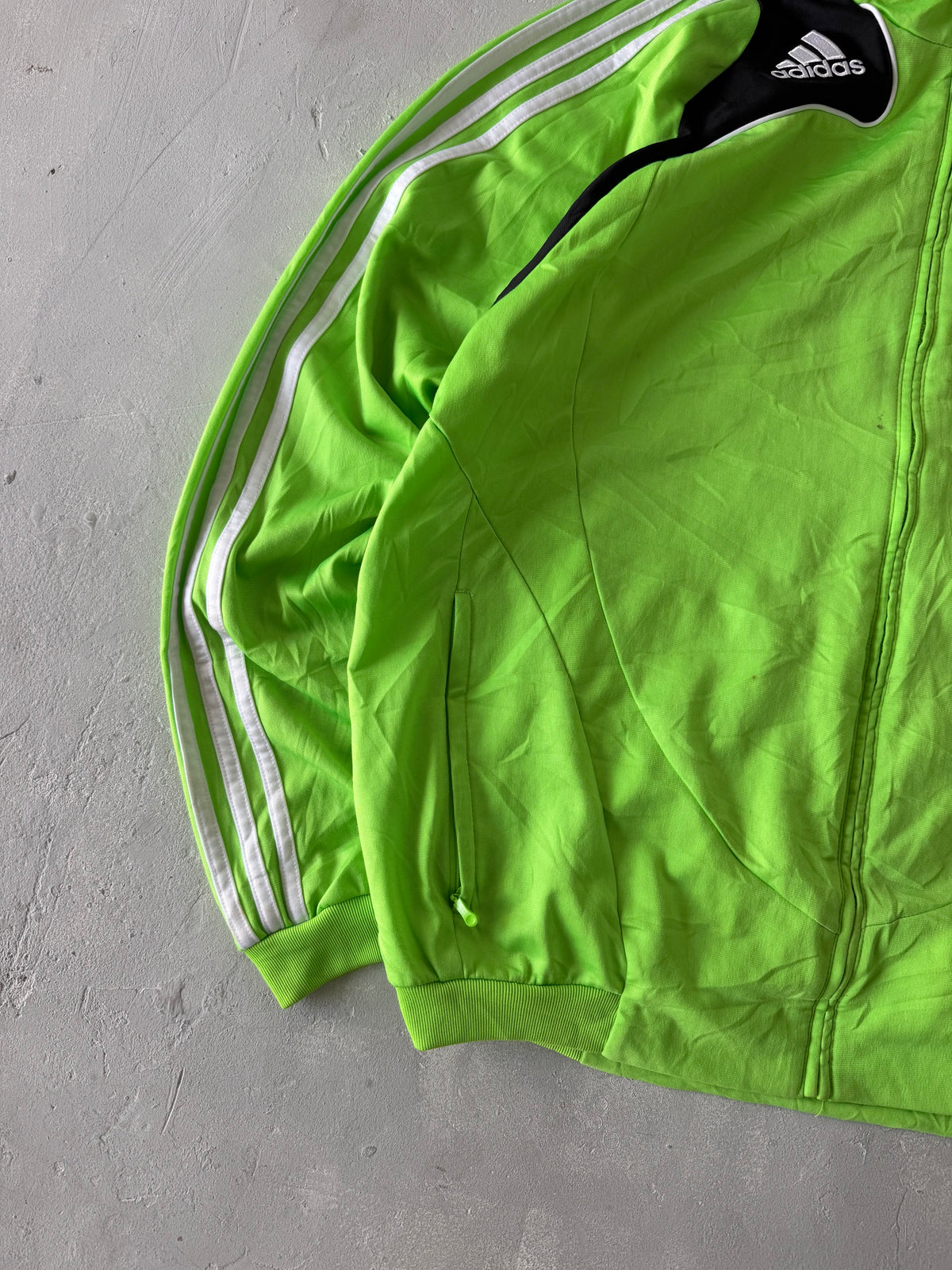 ADIDAS STRIPED JACKET - XL