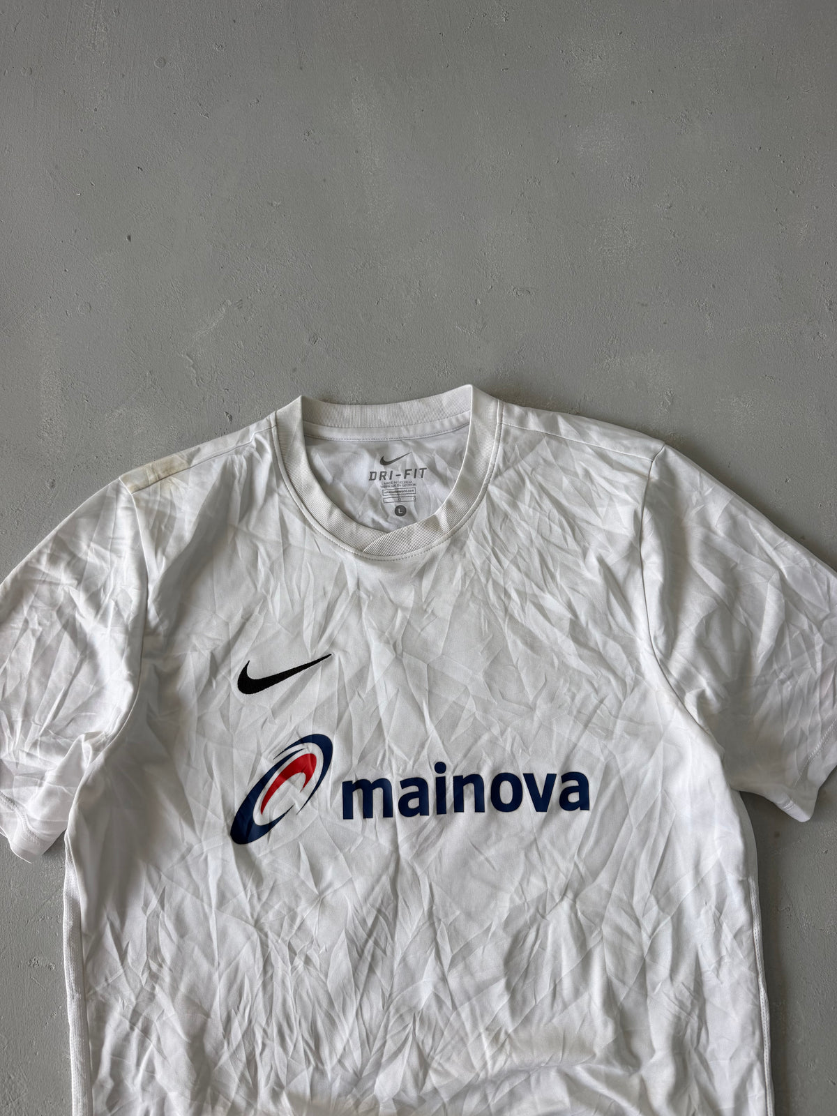 NIKE DRI FIT TEE - M