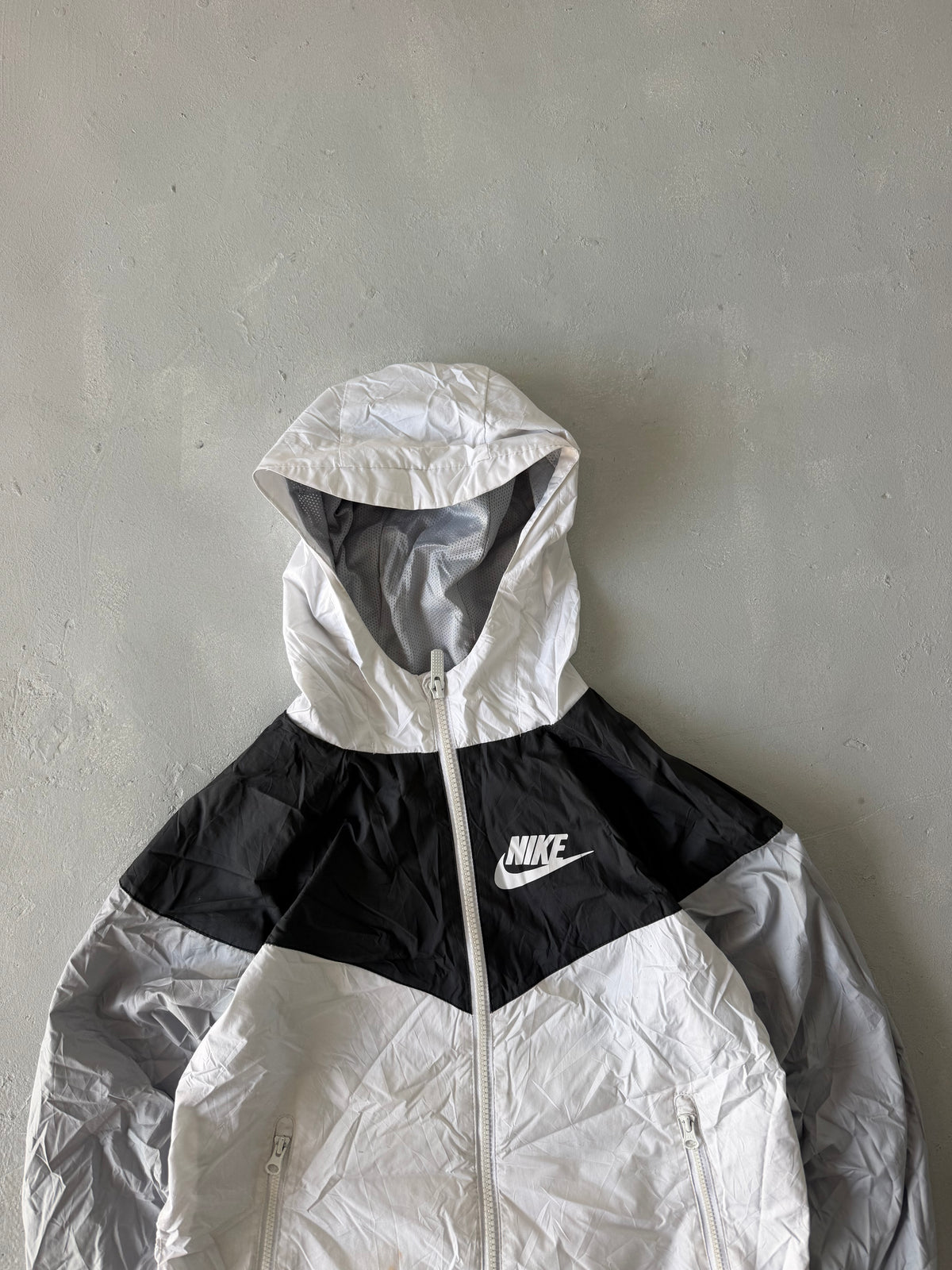 NIKE HOODED JACKET - XXS