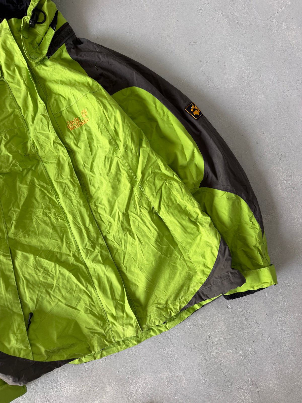 JACK WOLFSKIN HIKING JACKET - XS