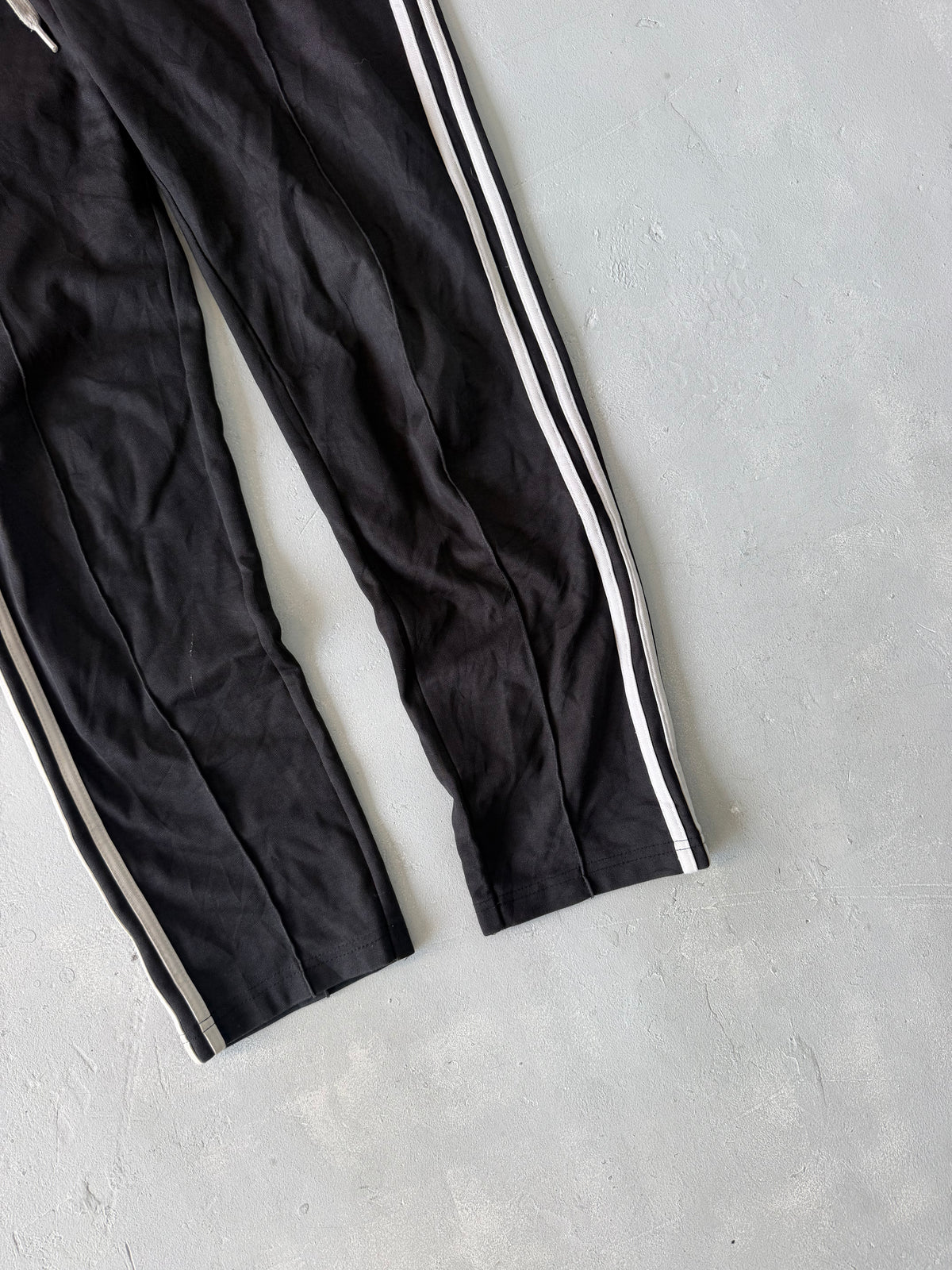 ADIDAS ORGINALS TRACK PANT - M