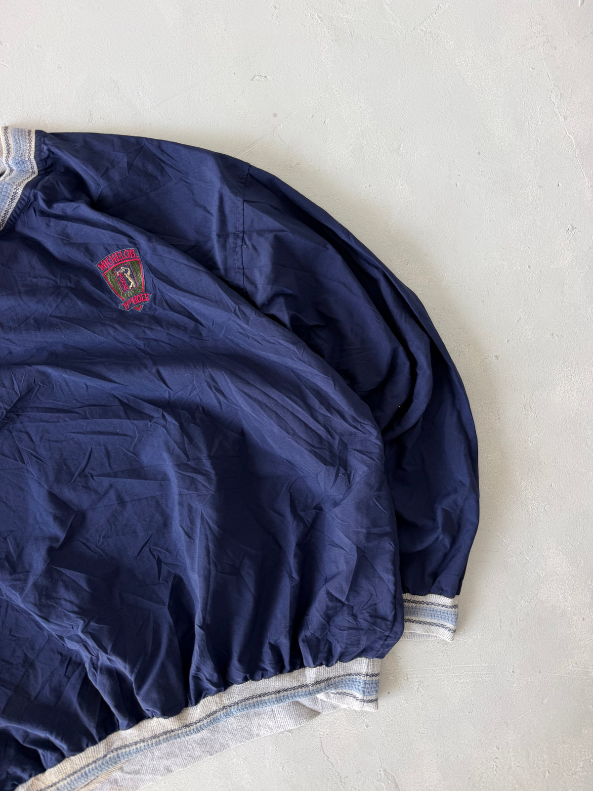 VINTAGE PULL OVERV - L