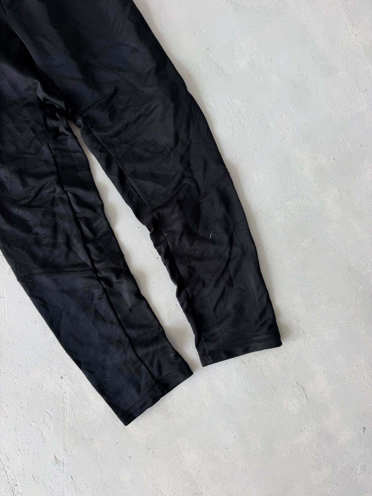 NIKE TRAINING PANT - S