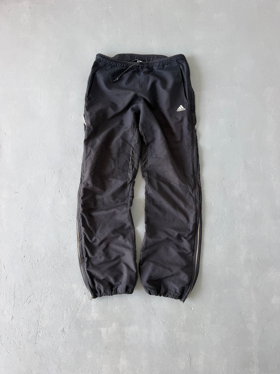 ADIDAS BAGGY TRACK PANT - M