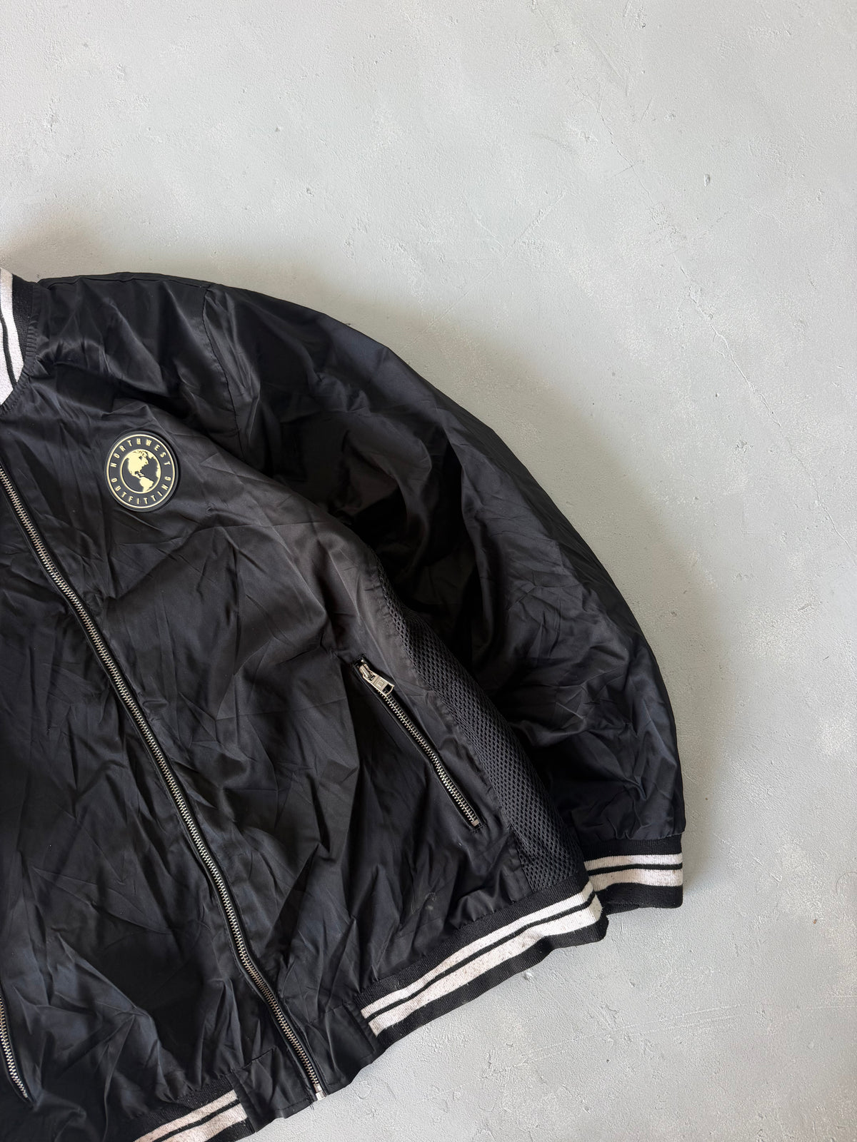 VINTAGE BOMBER JACKET - M