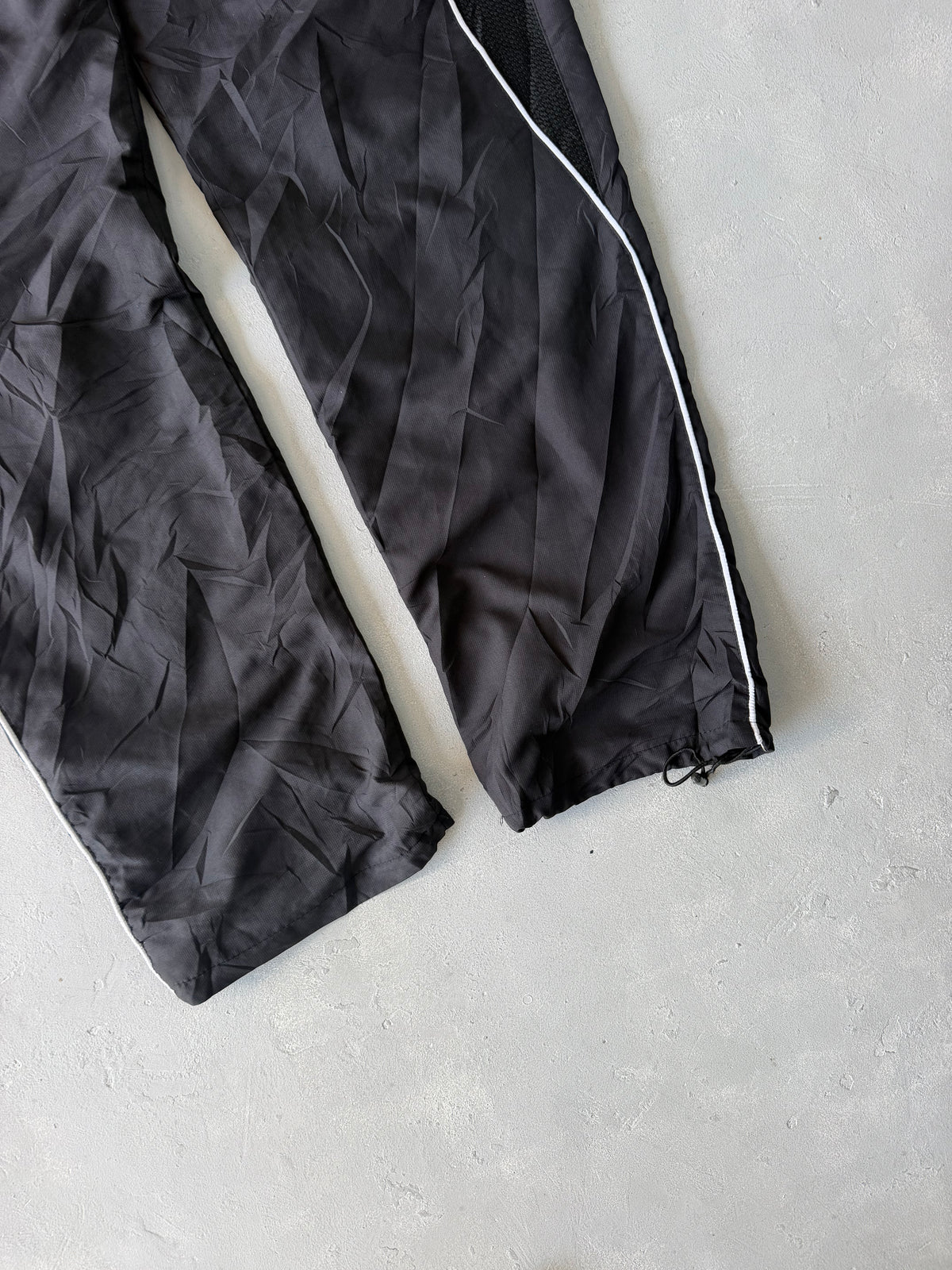 ADIDAS BAGGY TRACK PANT - M