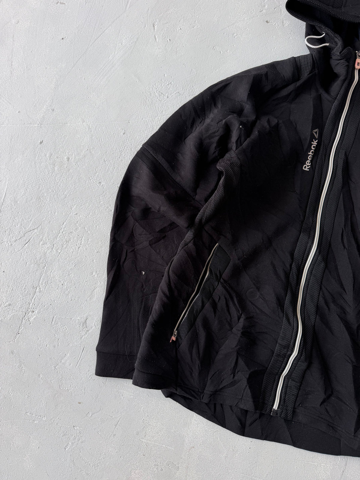 VINTAGE  REEBOK HOODED JACKET -