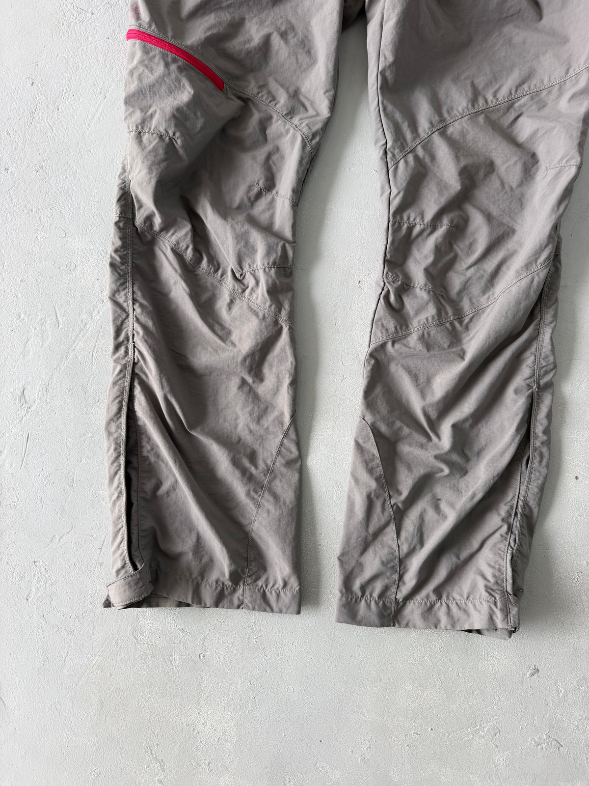 QUECHUA HIKING CONVERTIBLE PANTS - M