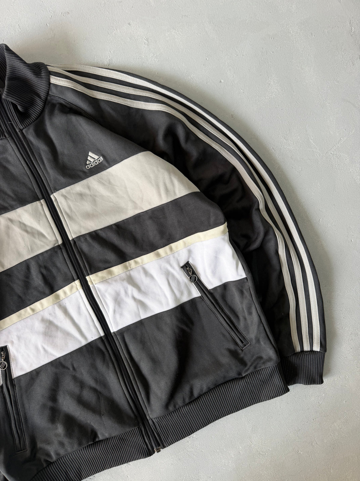 ADIDAS STRIPED JACKET - M