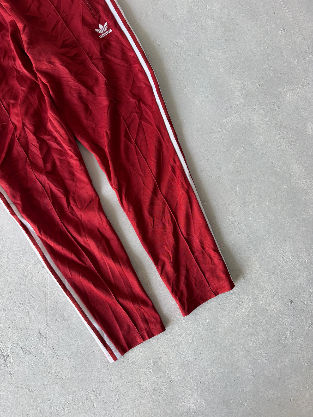 ADIDAS ORGINALS STRIPED TRACK PANT - L