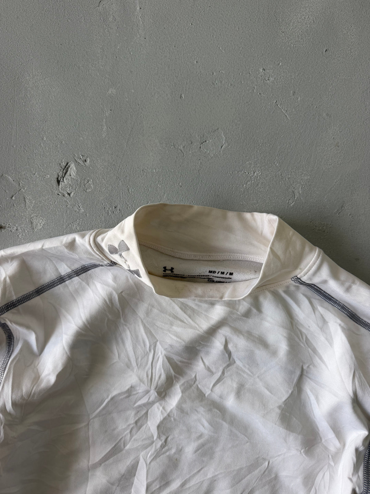 UNDER ARMOUR COMPRESSION TEE - M