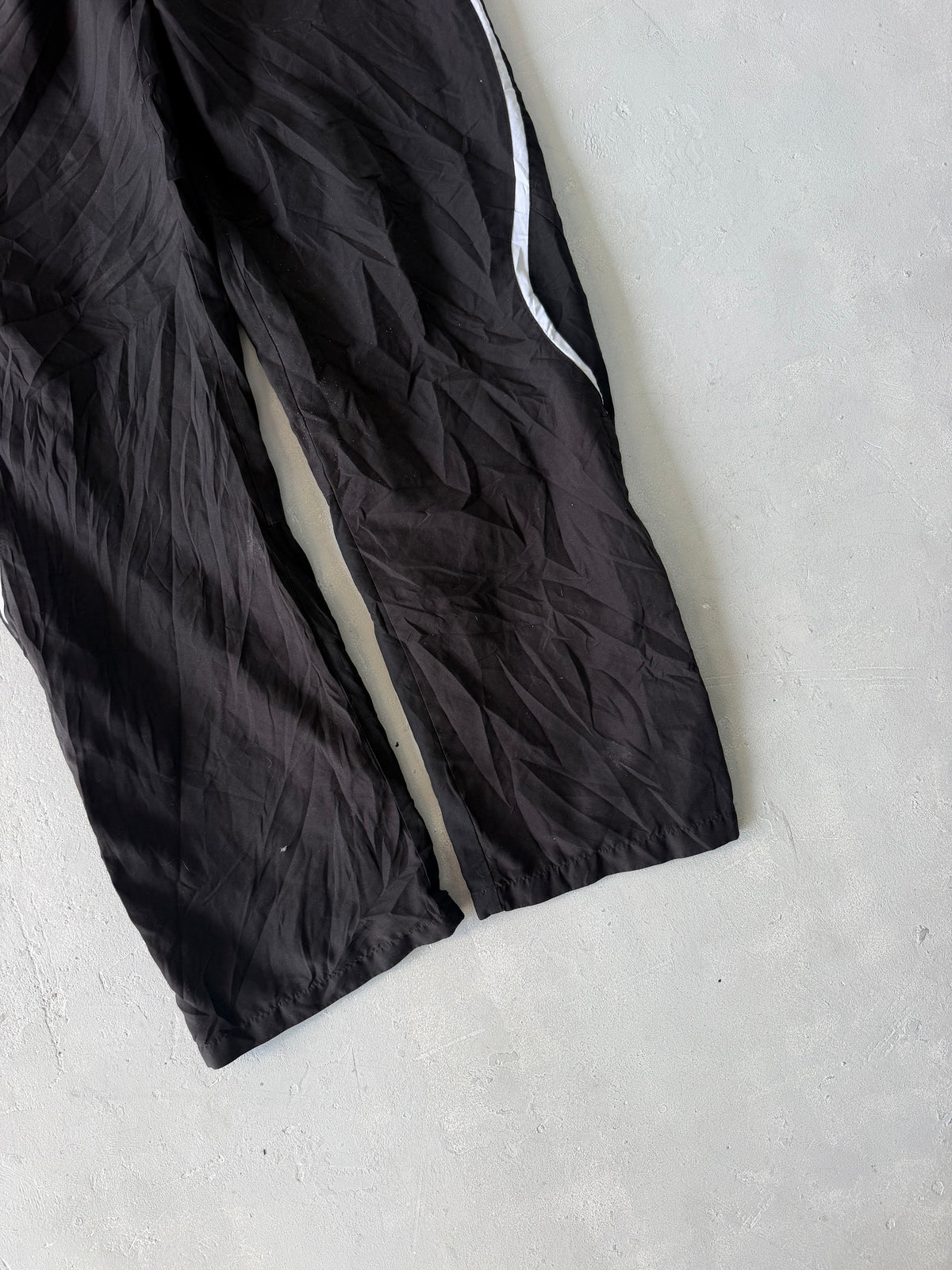 VINTAGE PUMA TRACK PANT - L