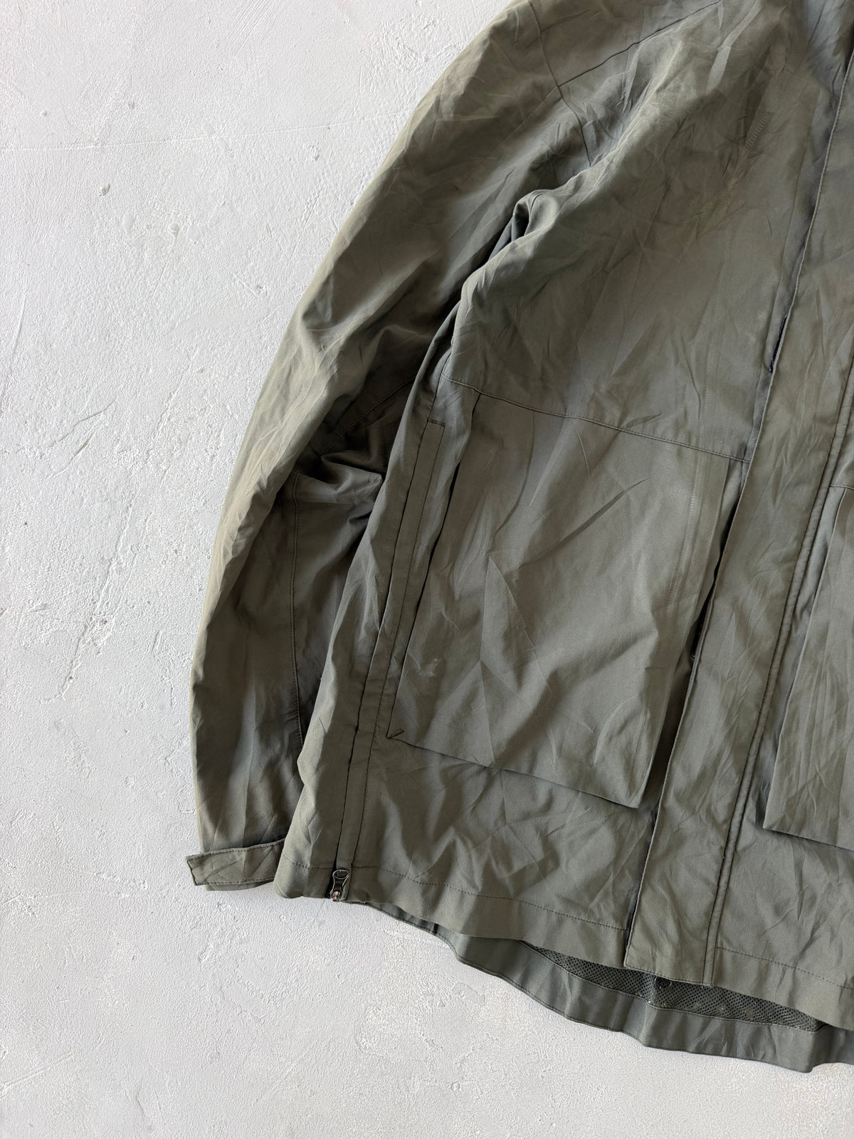 ADIDAS HOODED JACKET - M