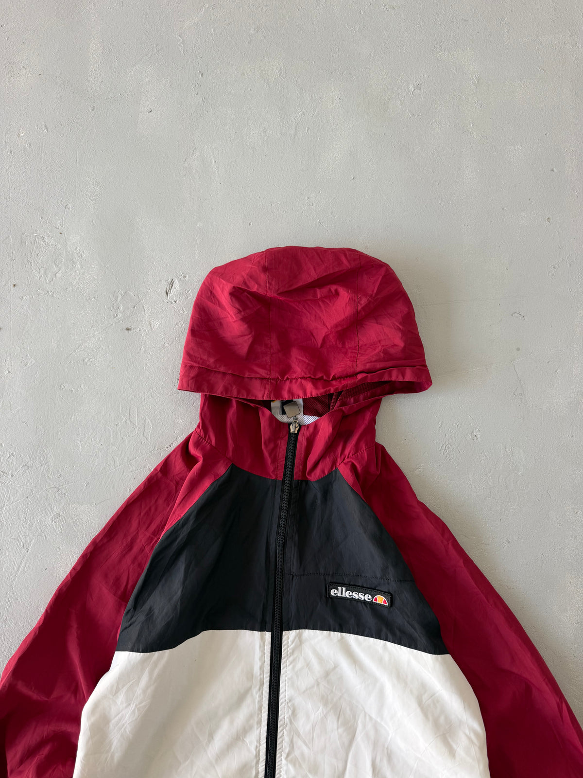 ELLESSE HOODED JACKET - M