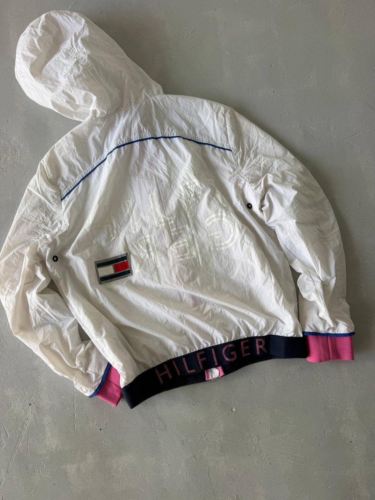 TOMMY HILFIGER HOODED JACKET - M