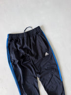 ADIDAS TRACK PANT - M