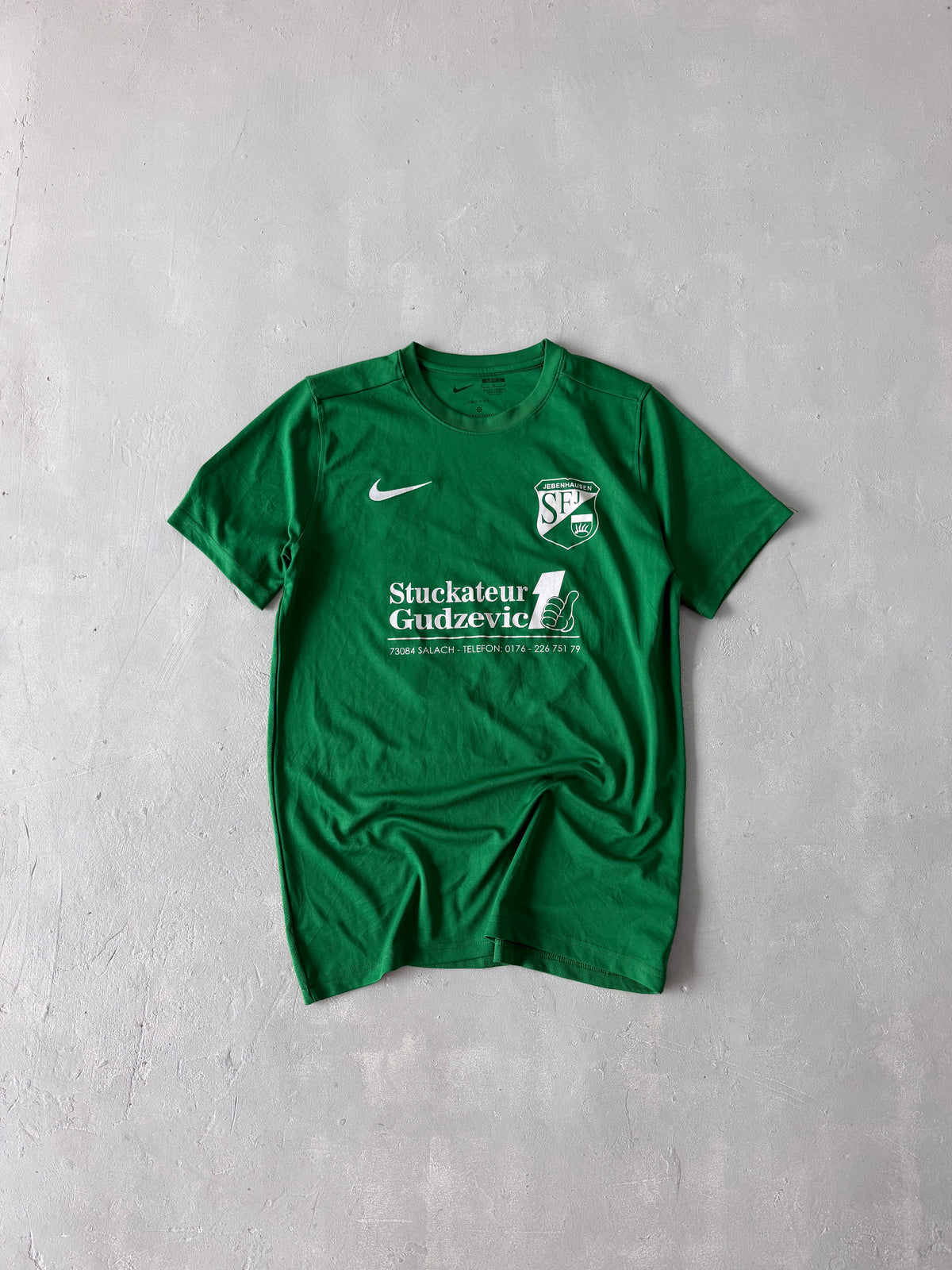 NIKE DRI FIT TEE - M