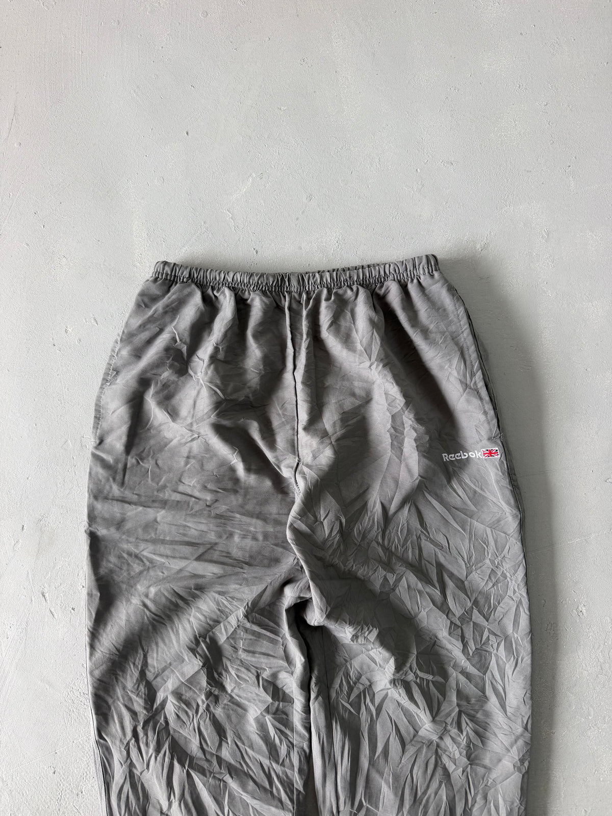 REEBOK TRACK PANT - M