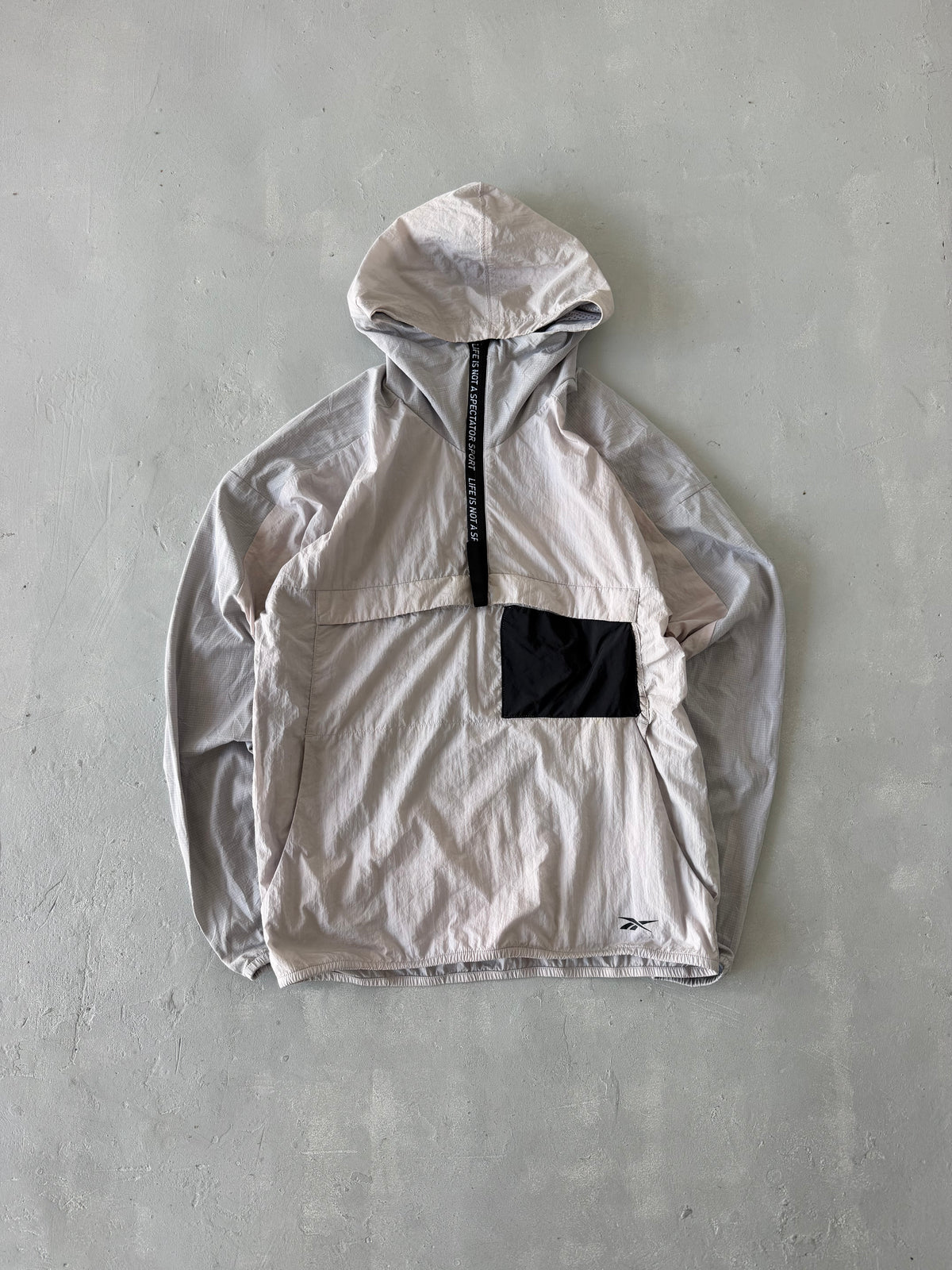 REEBOK HOODED JACKET - XL