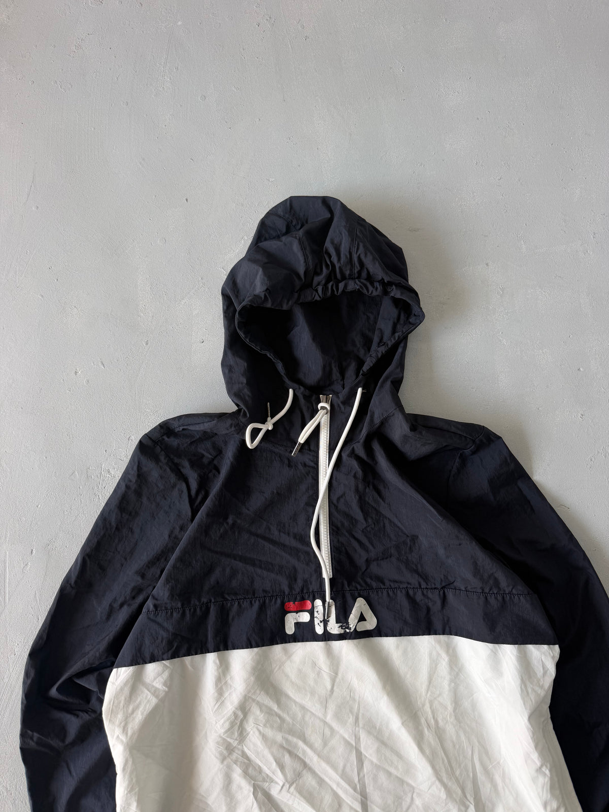 FILA 1/4 HOODED JACKET - M