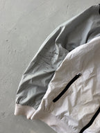 NIKE HOODED JACKET - M
