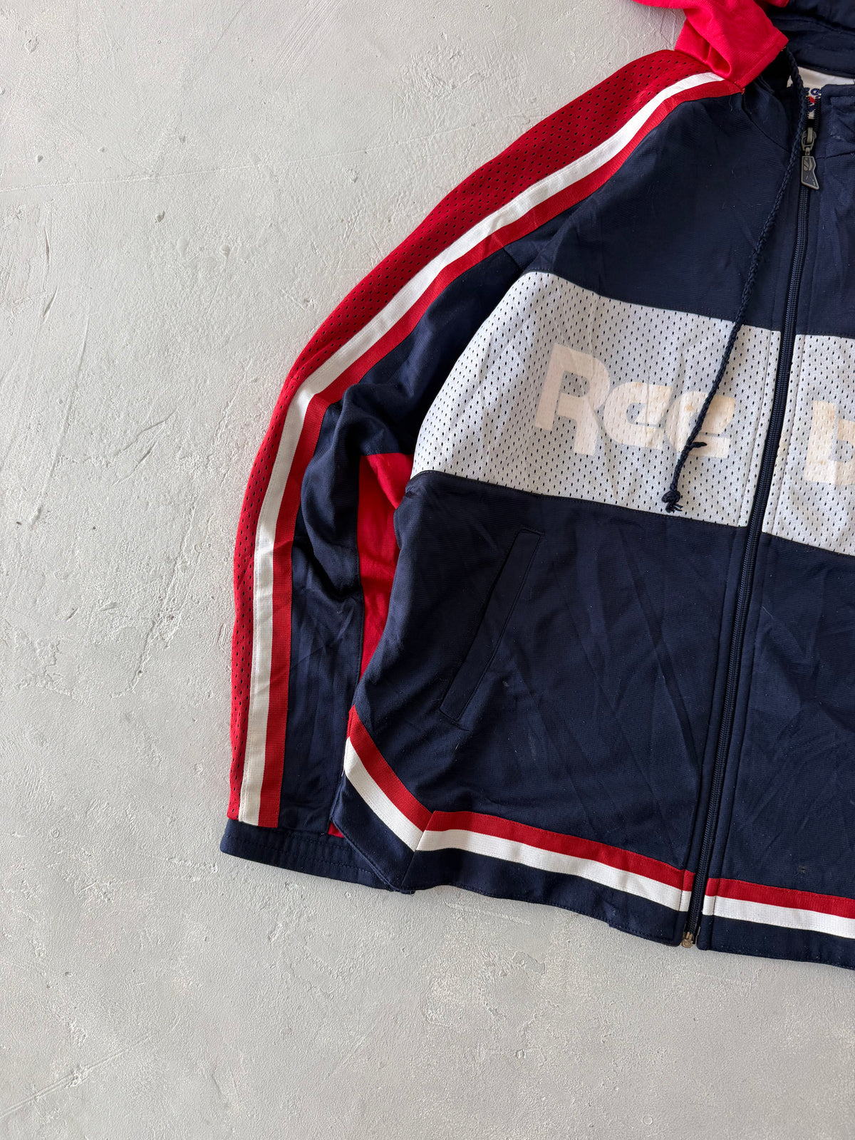 90S REEBOK SPELL OUT JACKET - M