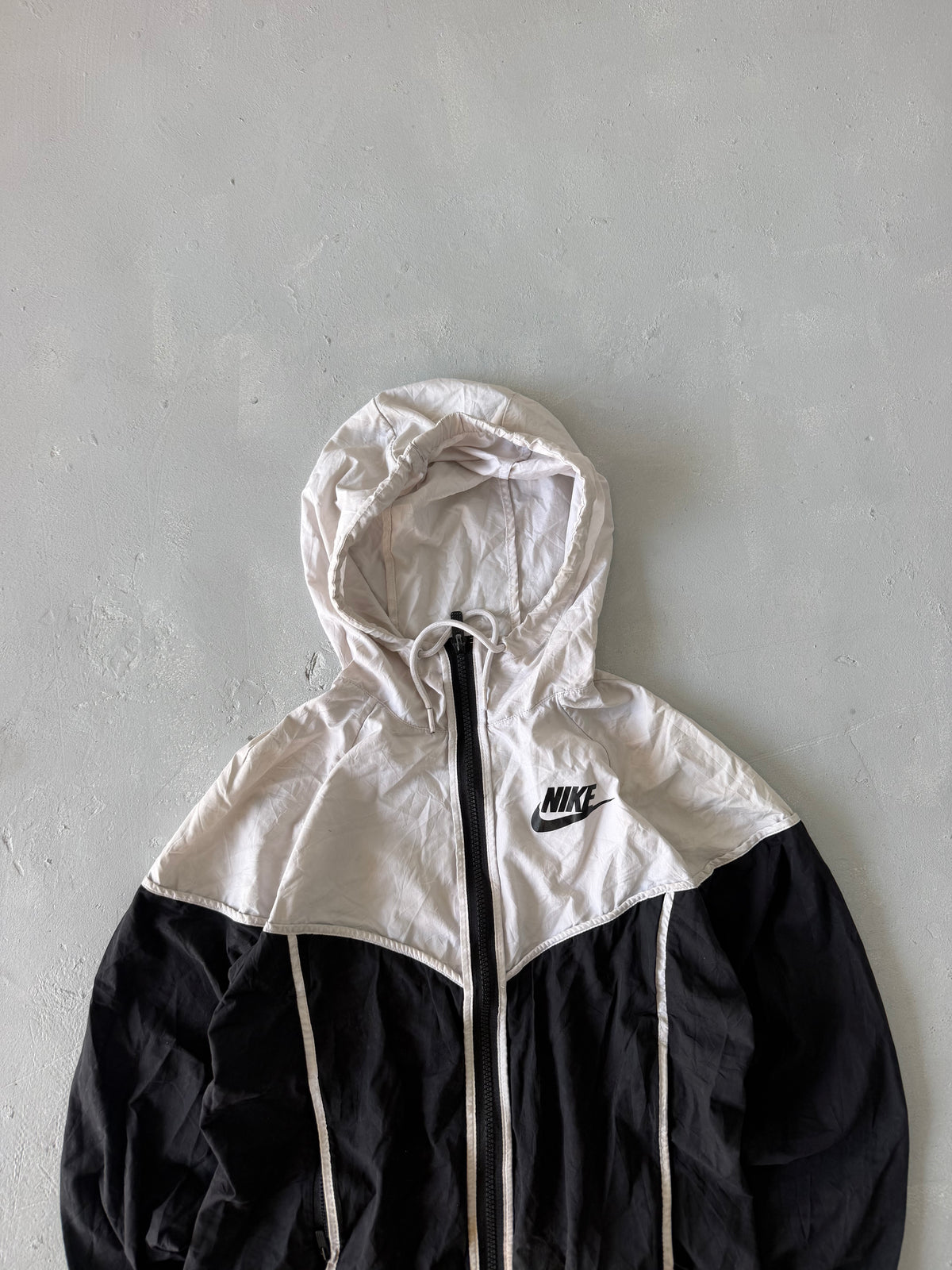 NIKE HOODED JACKET - XS