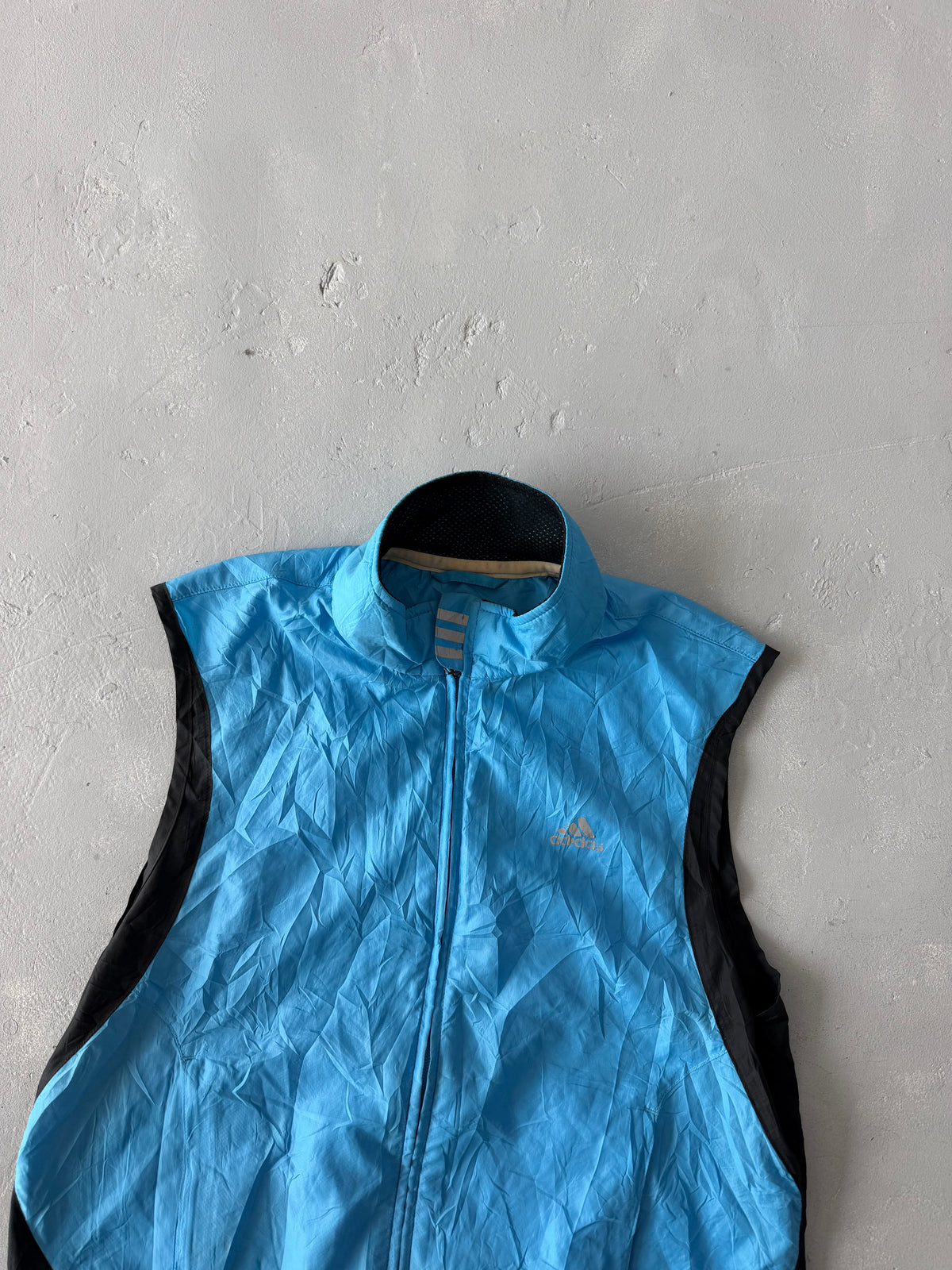 ADIDAS SLEEVLESS VEST JACKET -