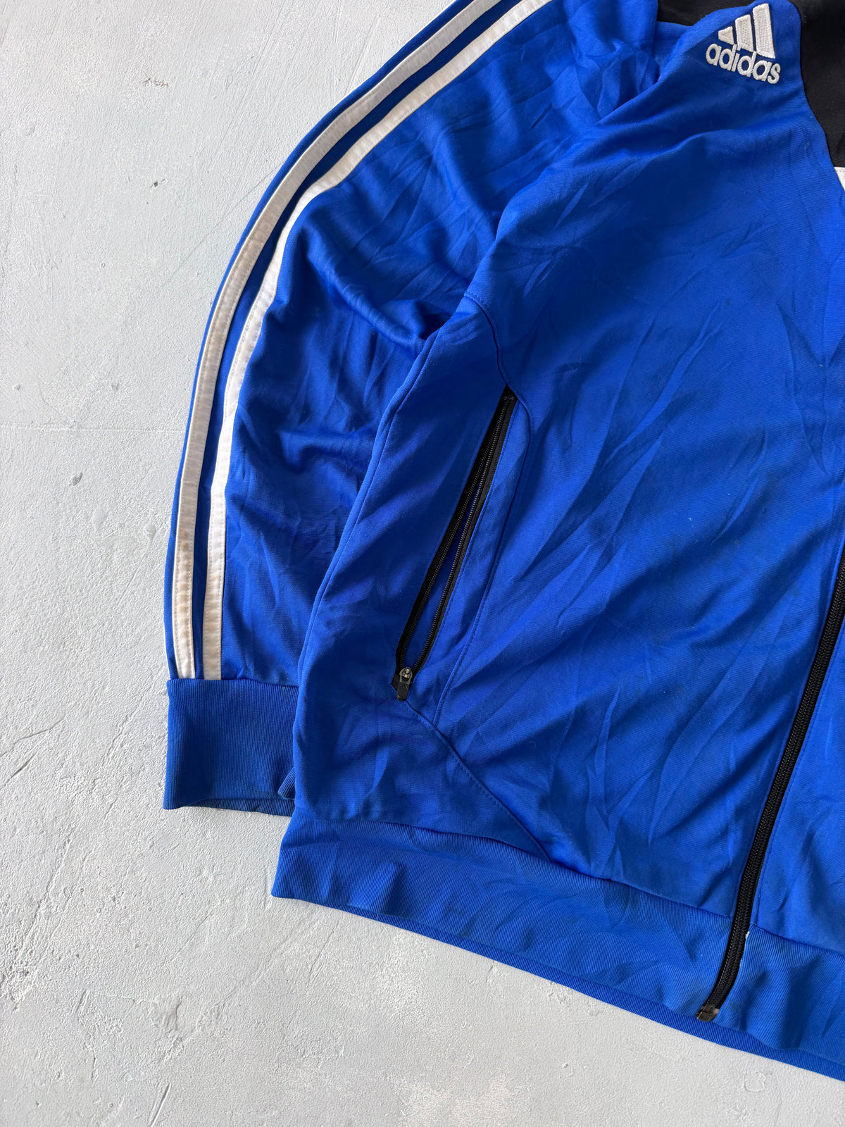 ADIDAS STRIPED JACKET - XL