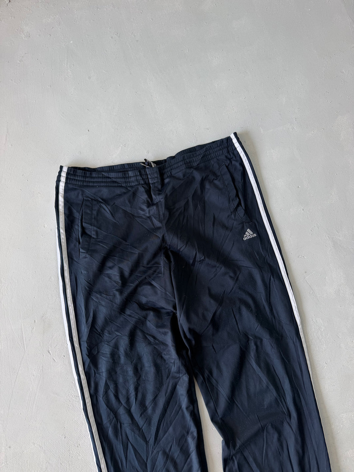 ADIDAS STRIPED TRACK PANT - XL
