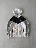 NIKE HOODED JACKET - M