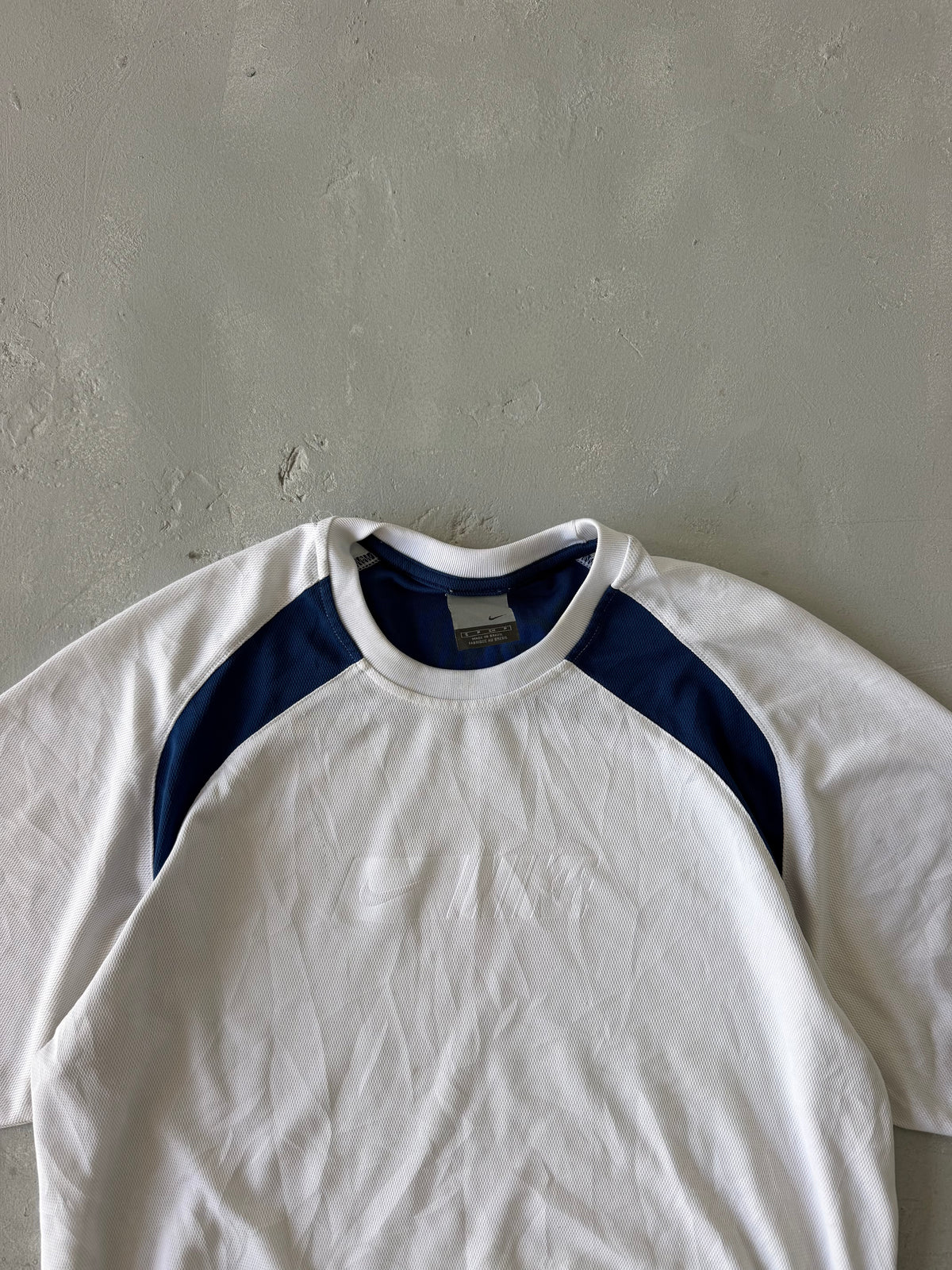 00S NIKE DRI FIT TEE - M