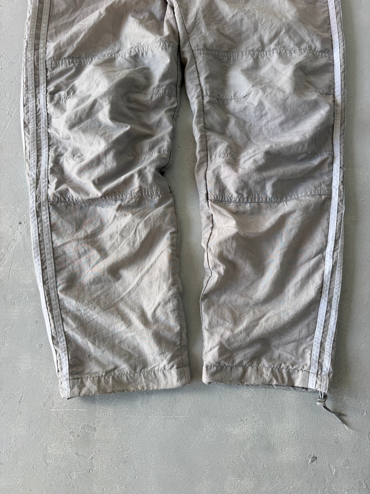 ADIDAS STRIPED TRACK PANT - XL