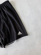ADIDAS BASIC SHORTS  - M