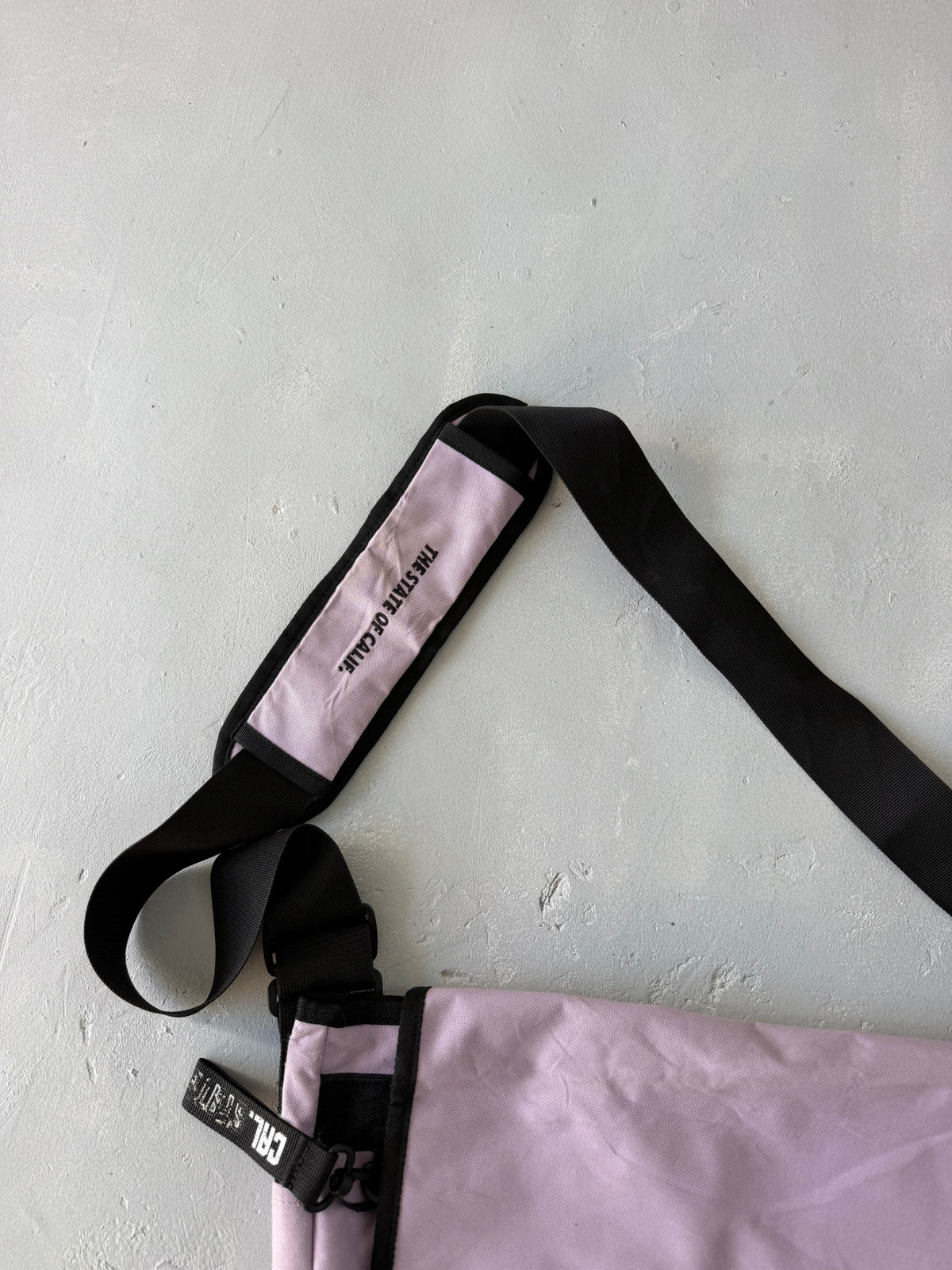 CALIF MESSENGER BAG
